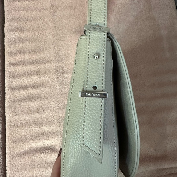Matt & Nat Alik Vegan Shoulder Bag - in the colour Dream - Beige - Picture 5 of 12
